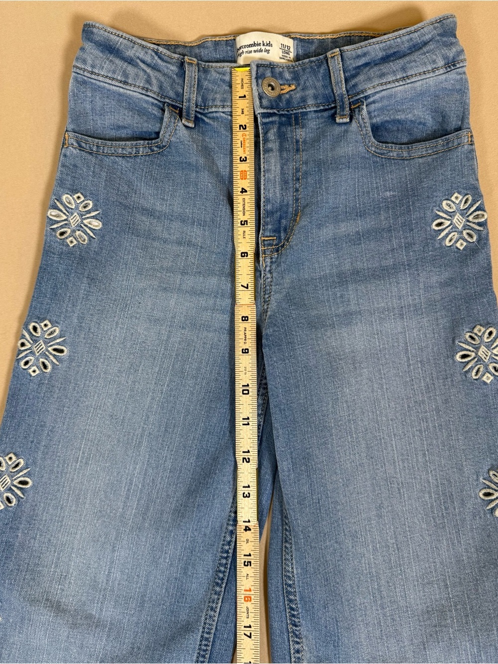 Abercrombie Kids Girls Light Blue Embroidered Wide-Leg Jeans, Size 11/12 Long. - Picture 6 of 16